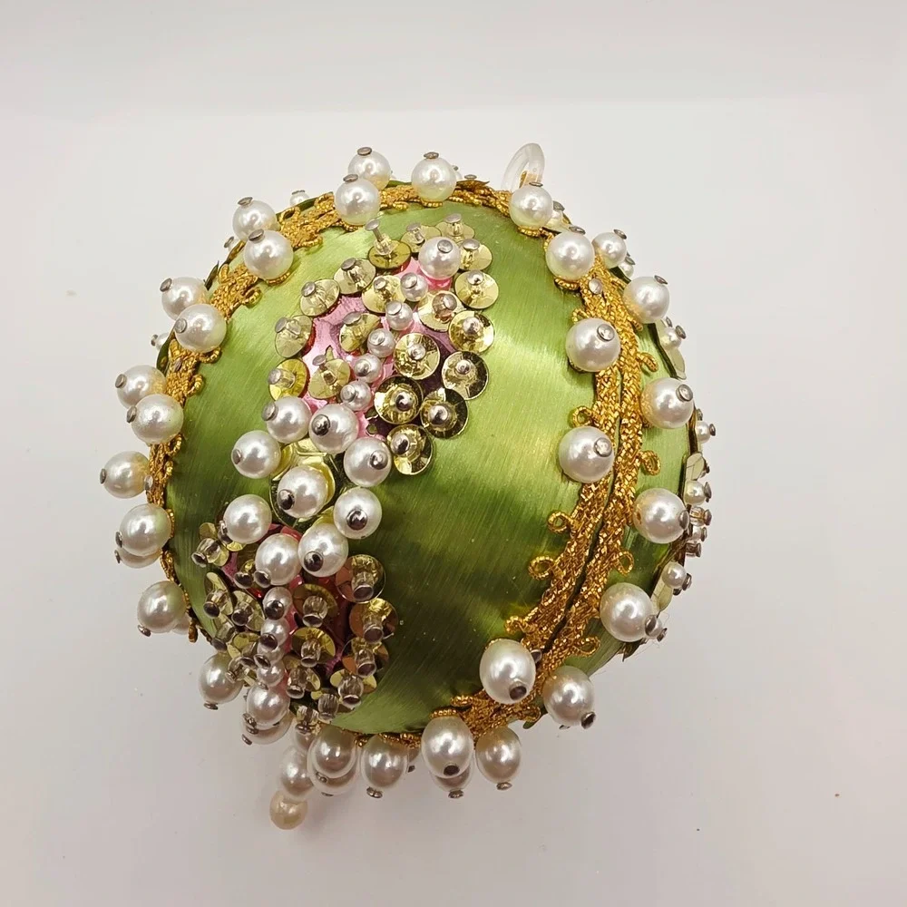 Vintage Sequin Beaded Push-Pin Christmas Ornament Round Green Gold Sparkle 3.5